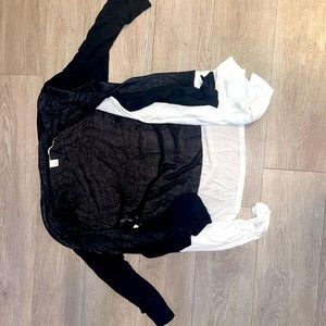 Chico’s woman’s black and white cropped layered cardigan sheer size small